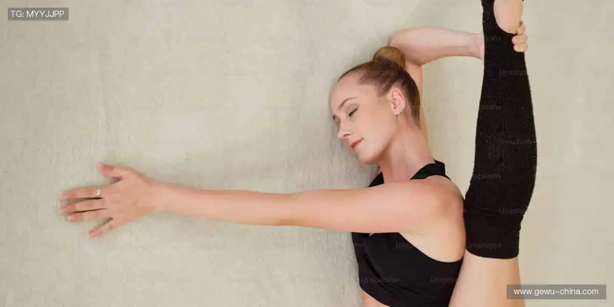 实时比分，互动弹幕，直播乐趣无穷！📱🎉